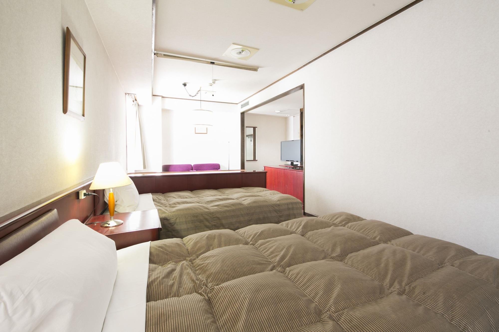 Hotel S-Plus Hiroshima Peace Park Екстер'єр фото