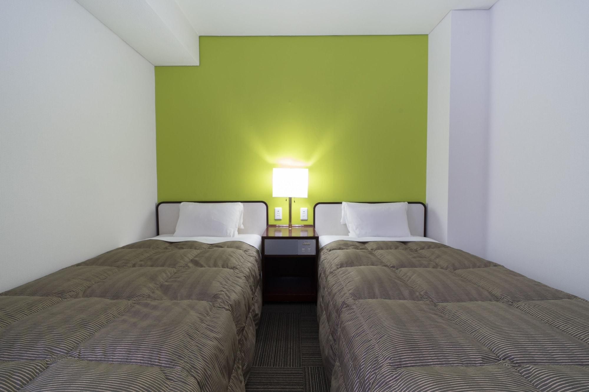 Hotel S-Plus Hiroshima Peace Park Екстер'єр фото