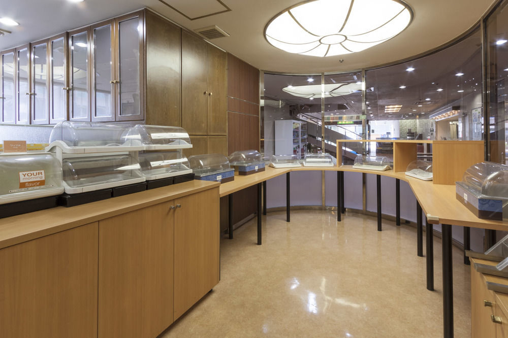Hotel S-Plus Hiroshima Peace Park Екстер'єр фото