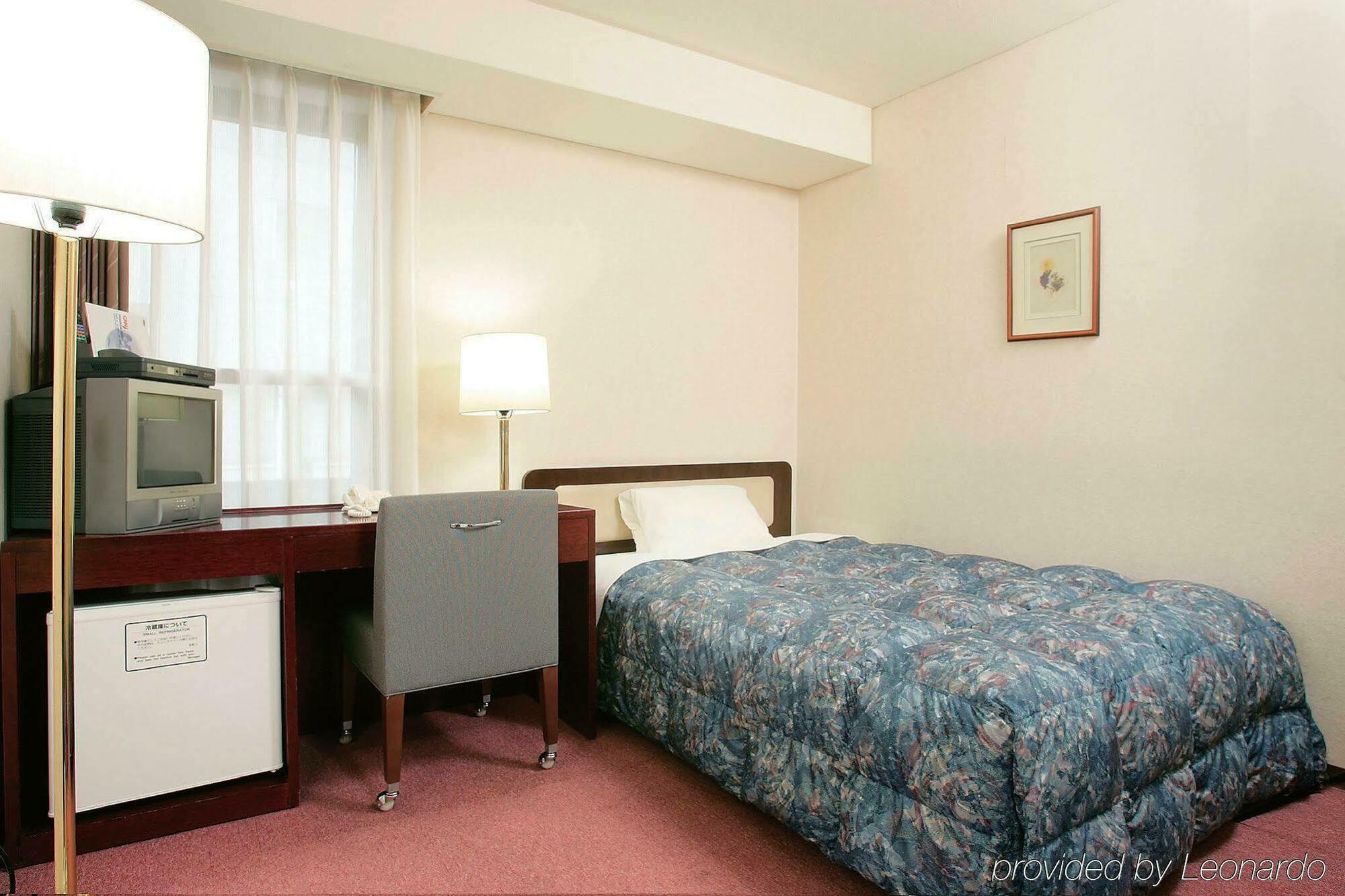 Hotel S-Plus Hiroshima Peace Park Екстер'єр фото